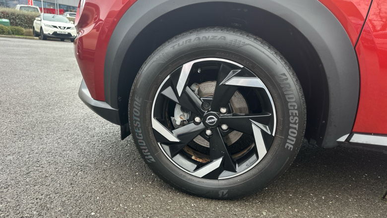 Nissan Juke 1.6 Hybrid N-Connecta 5dr Auto Hybrid Hatchback